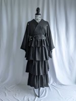 画像29: 【違い鷹の羽紋】黒紋付フリルティアードラップスカートセットアップ (29)