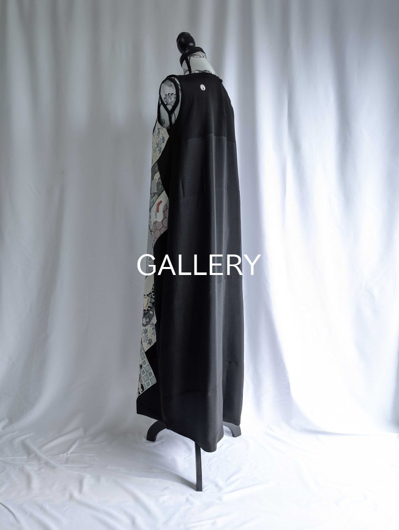 画像17: 【抱き茗荷紋×菊重ね】黒留袖ワンピース＆フリルスリーブ (17)