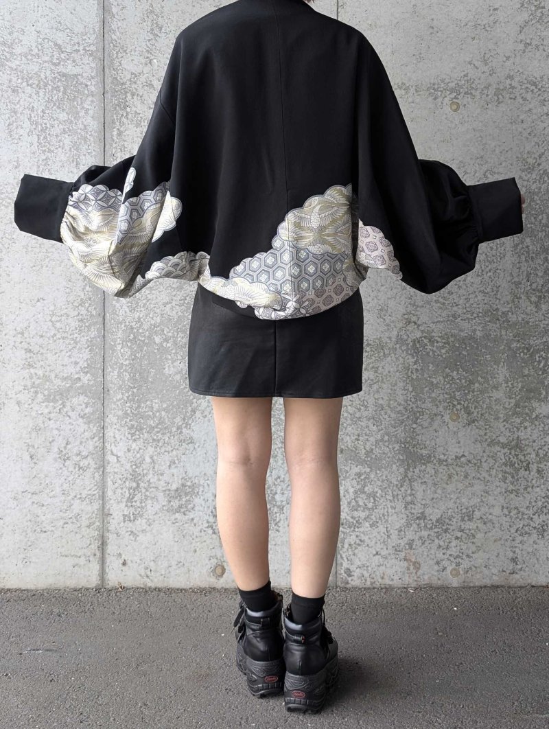 画像5: 【飛鶴×亀甲文様】黒留袖マーガレット (5)