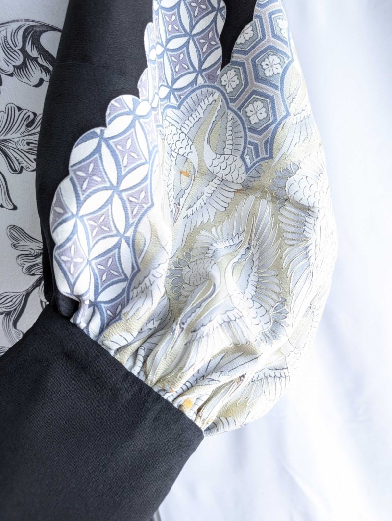 画像14: 【飛鶴×亀甲文様】黒留袖マーガレット (14)