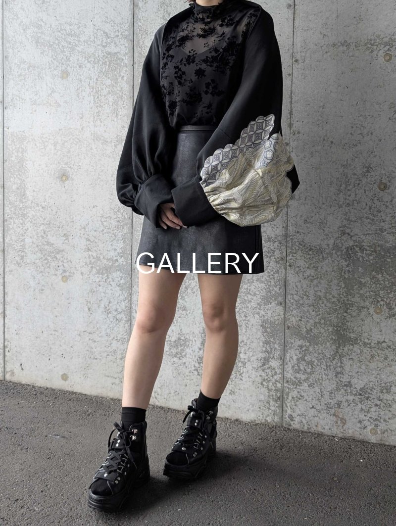 画像2: 【飛鶴×亀甲文様】黒留袖マーガレット (2)