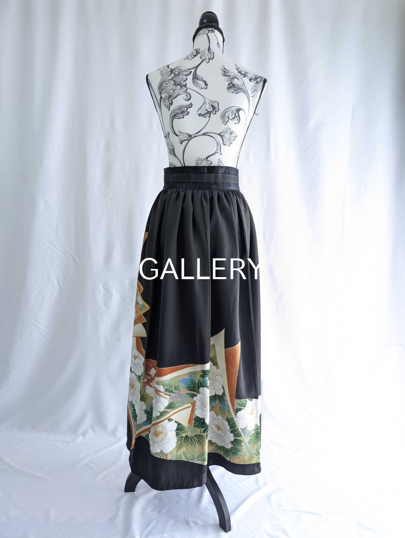 画像13: 【牡丹×刺繍鳳凰】黒留袖オーバースカート (13)