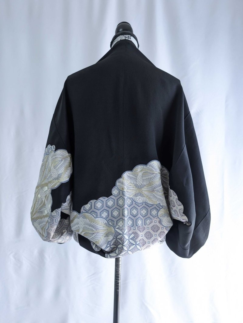 画像11: 【飛鶴×亀甲文様】黒留袖マーガレット (11)