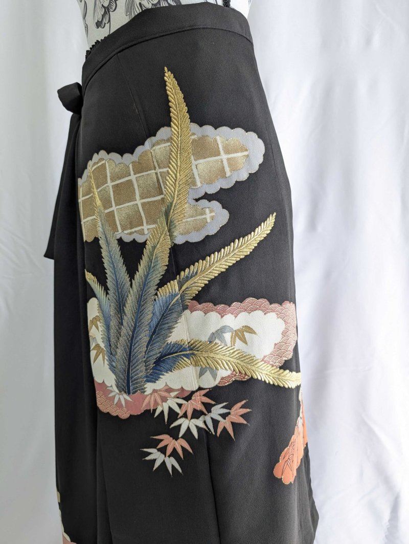 画像16: 【雲取り×笹紅葉】黒留袖ワイドパンツセットアップ (16)