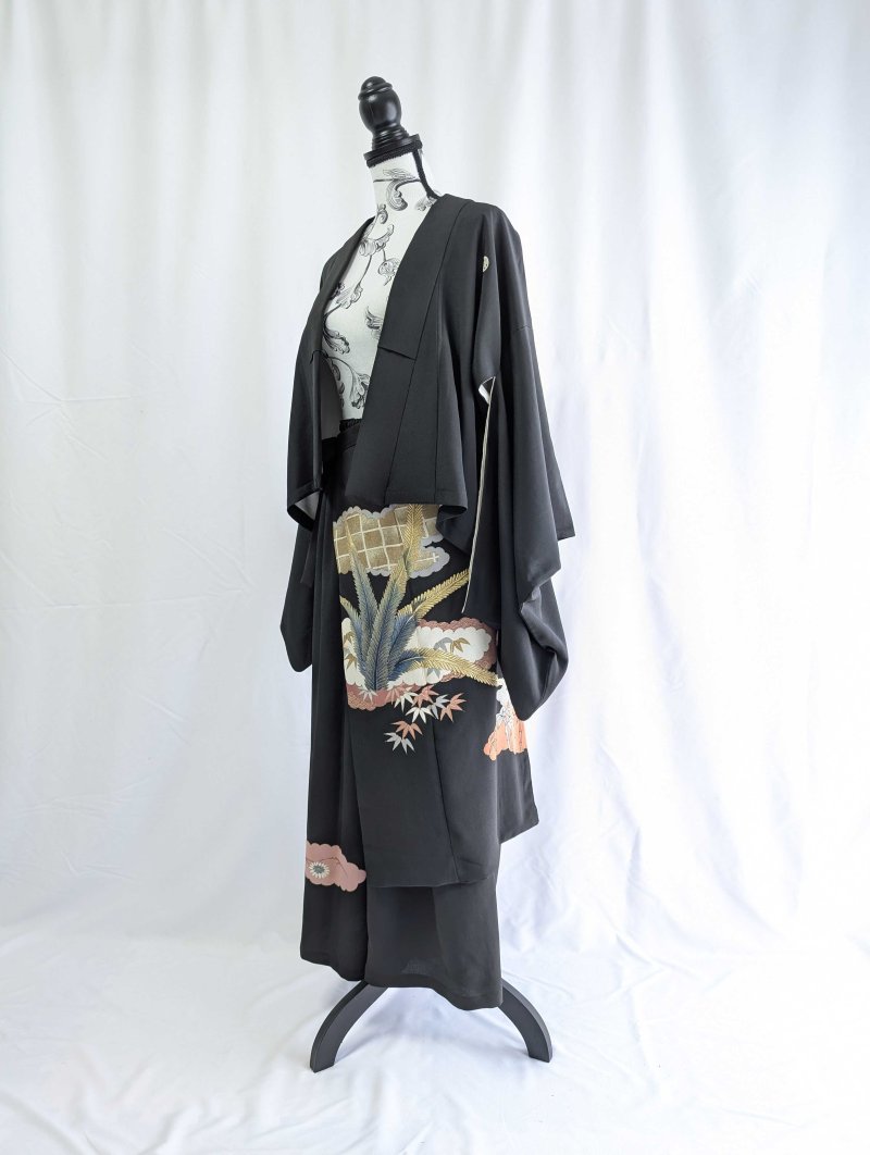 画像10: 【雲取り×笹紅葉】黒留袖ワイドパンツセットアップ (10)