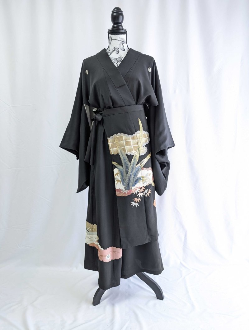 画像7: 【雲取り×笹紅葉】黒留袖ワイドパンツセットアップ (7)