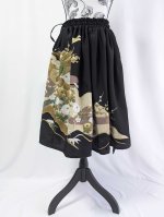画像8: 【尾長鶏×梅】黒留袖マルチスカート (8)