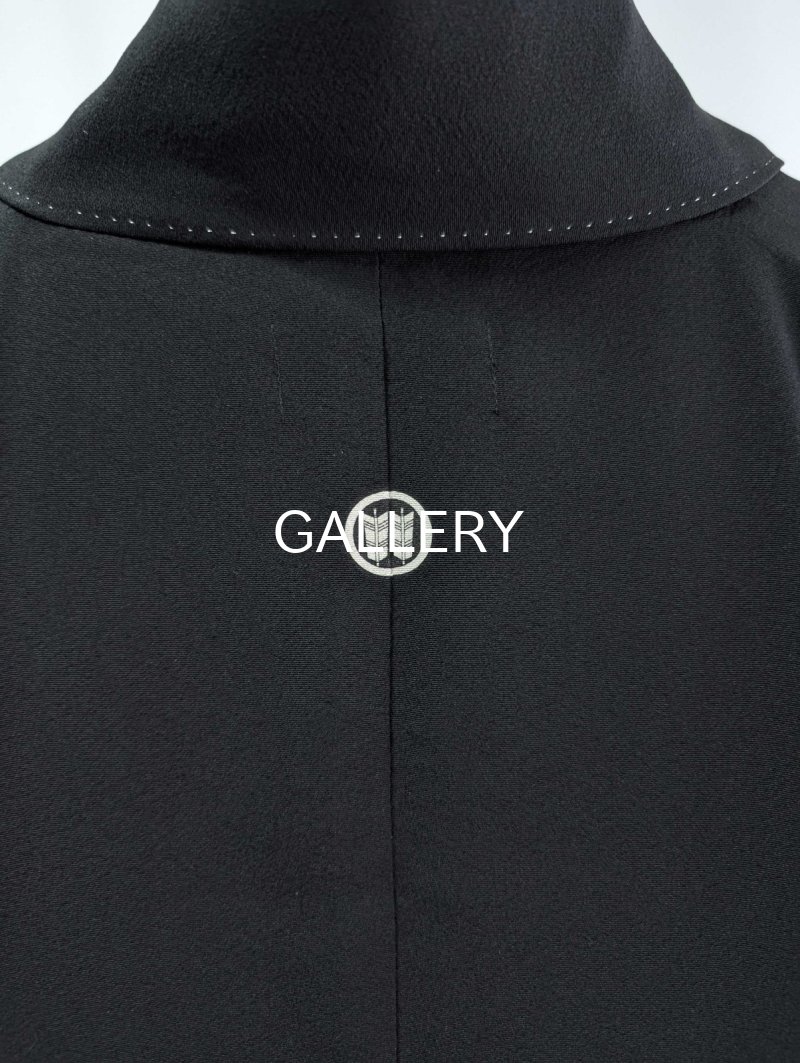 画像16: 【金駒飛鶴×流水立浪】黒留袖オーバースカートセットアップ (16)