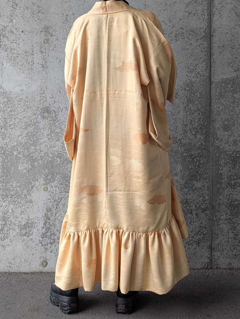 画像3: 【花葉色×雲取り地紋】フリルガウン (3)