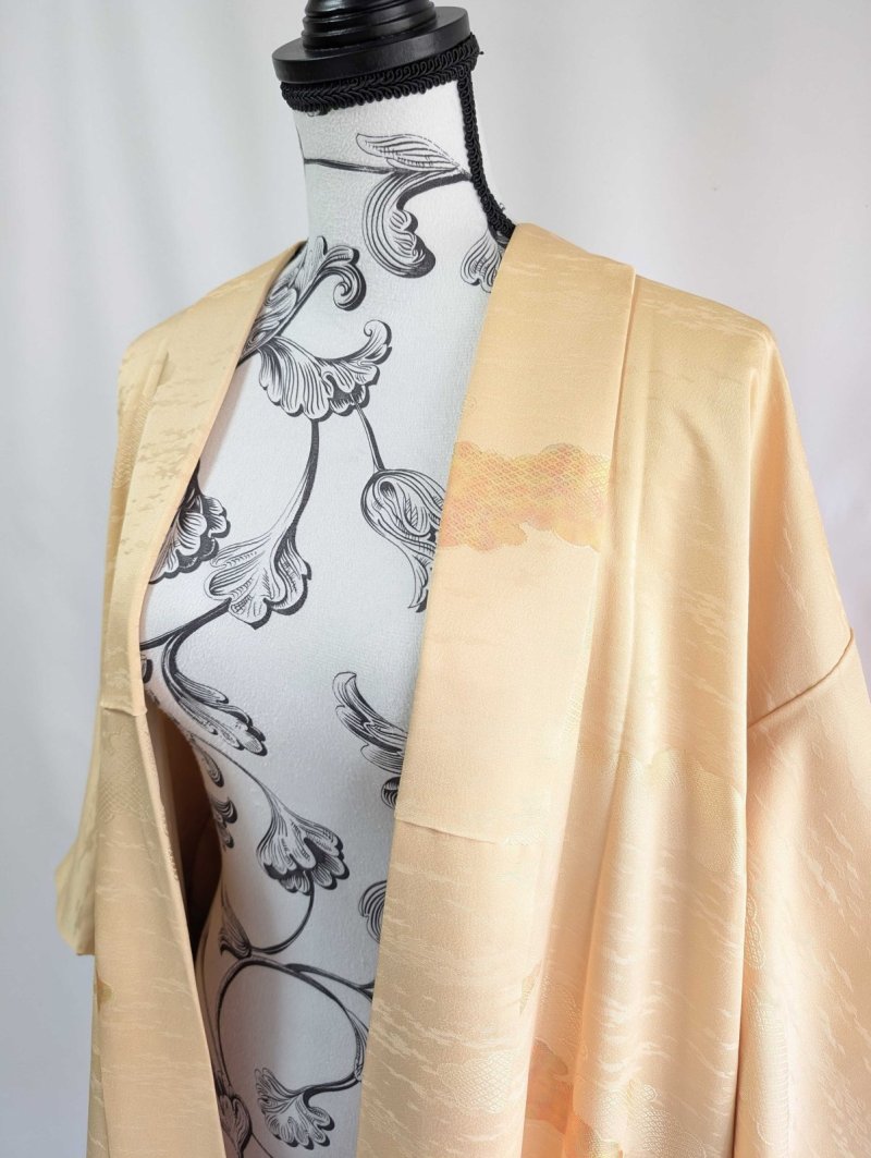 画像8: 【花葉色×雲取り地紋】フリルガウン (8)