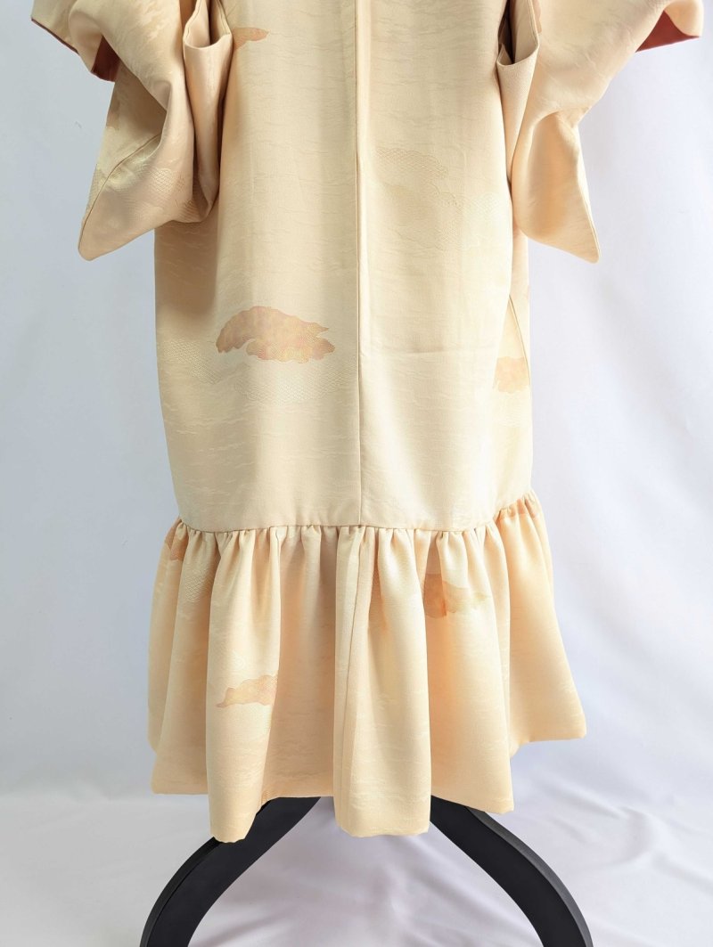 画像14: 【花葉色×雲取り地紋】フリルガウン (14)