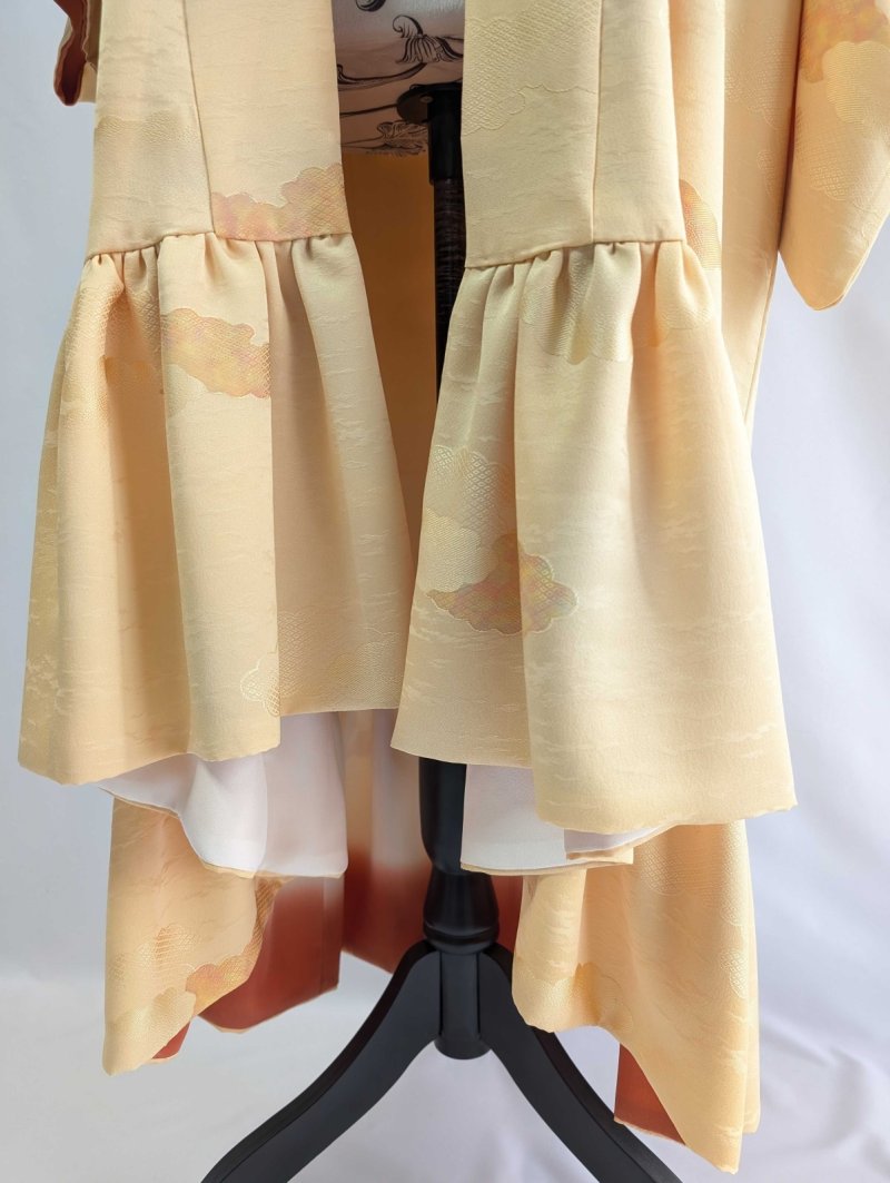 画像6: 【花葉色×雲取り地紋】フリルガウン (6)