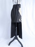 画像25: 【金駒鏡裏文×丸に梅鉢紋】黒留袖ショートパンツセットアップ＆オーバースカート (25)