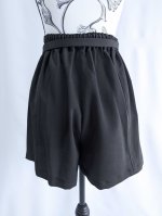 画像15: 【金駒鏡裏文×丸に梅鉢紋】黒留袖ショートパンツセットアップ＆オーバースカート (15)