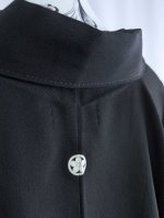 画像33: 【金駒鏡裏文×丸に梅鉢紋】黒留袖ショートパンツセットアップ＆オーバースカート (33)