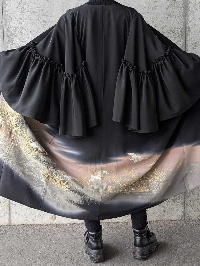 画像6: 【流水×飛鶴】黒留袖フリルケープスリーブカーディガンコート (6)