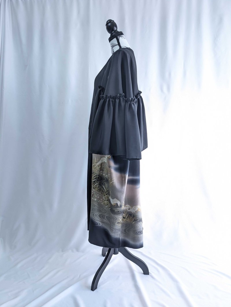 画像16: 【流水×飛鶴】黒留袖フリルケープスリーブカーディガンコート (16)