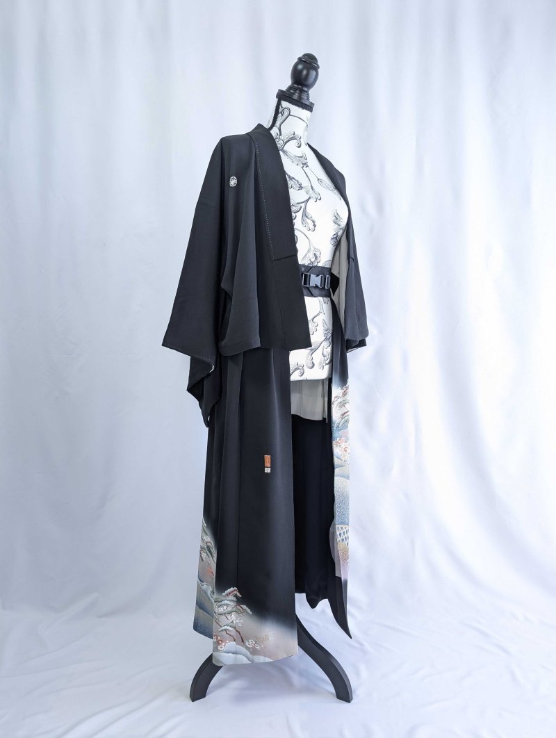画像24: 【飛鶴風景画】落款付き黒留袖オーバースカートセットアップ (24)