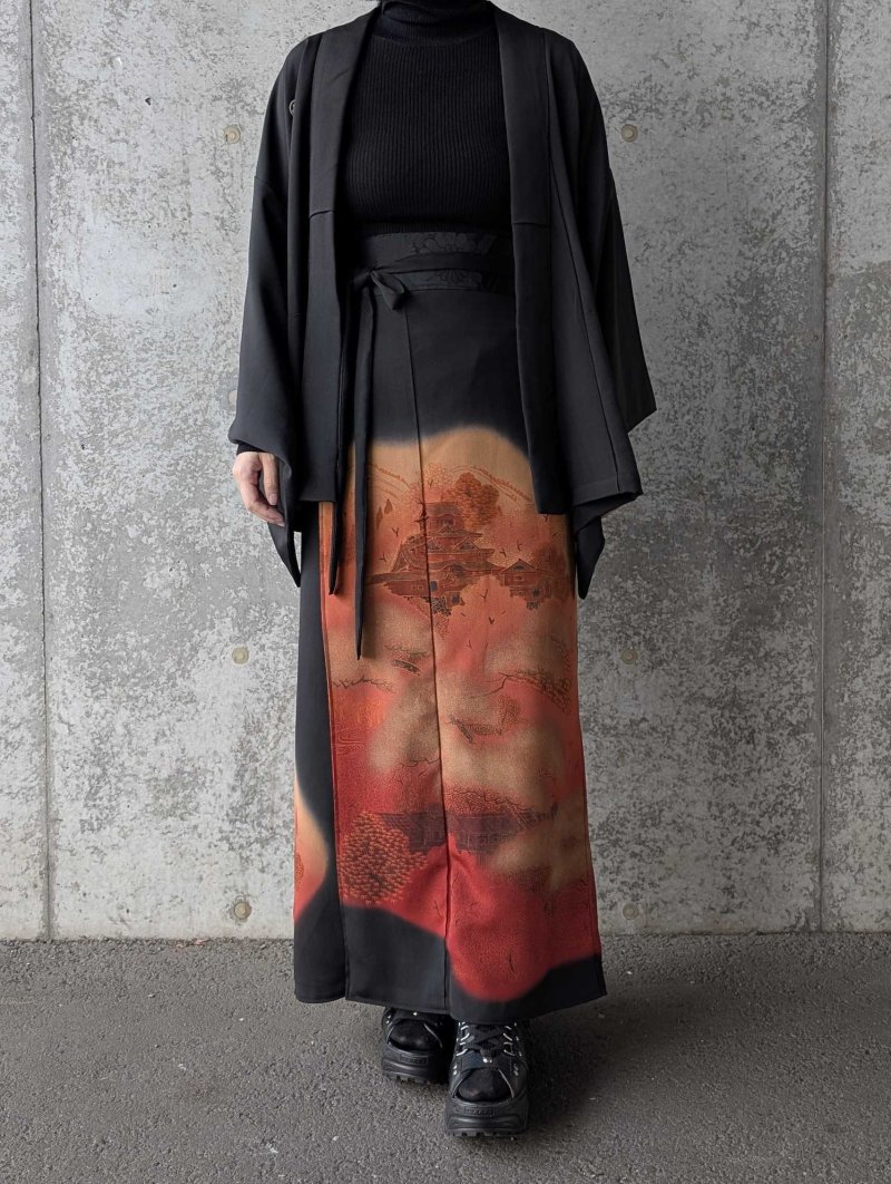 画像1: 【紅葉天守閣】黒留袖ラップスカートセットアップ (1)