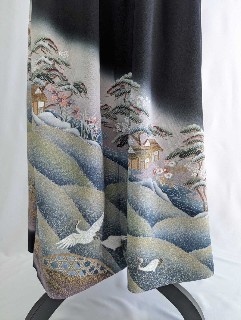 画像15: 【飛鶴風景画】落款付き黒留袖オーバースカートセットアップ (15)