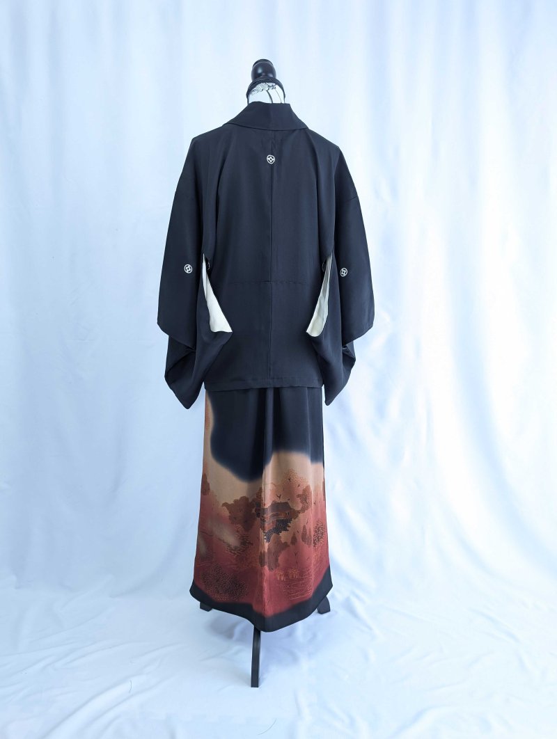 画像12: 【紅葉天守閣】黒留袖ラップスカートセットアップ (12)