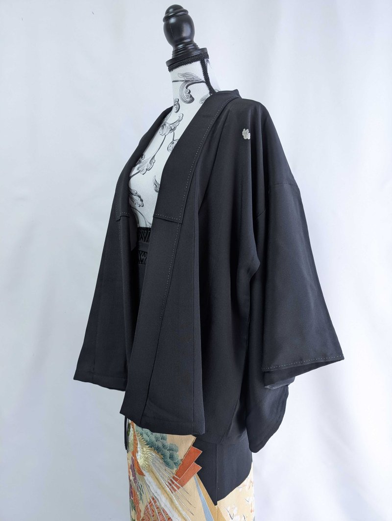 画像19: 【牡丹×刺繍鳳凰】黒留袖ラップスカートセットアップ (19)