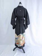 画像25: 【牡丹×刺繍鳳凰】黒留袖ラップスカートセットアップ (25)