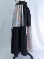 画像22: 【菊×梅文様】落款付き縮緬小紋淡色ティアードラップスカートセットアップ (22)