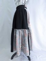 画像24: 【菊×梅文様】落款付き縮緬小紋淡色ティアードラップスカートセットアップ (24)