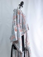 画像16: 【菊×梅文様】落款付き縮緬小紋淡色ティアードラップスカートセットアップ (16)