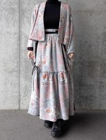 画像6: 【菊×梅文様】落款付き縮緬小紋淡色ティアードラップスカートセットアップ (6)