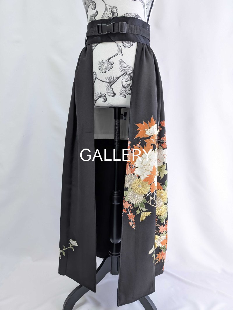 画像15: 【金刺繍×花籠文様】黒留袖オーバースカート＆リボンジャケットセットアップ (15)