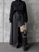 画像2: 【豪華刺繍草花×扇面文】黒留袖オーバースカート (2)