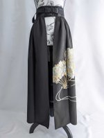 画像18: 【豪華刺繍草花×扇面文】黒留袖オーバースカート (18)
