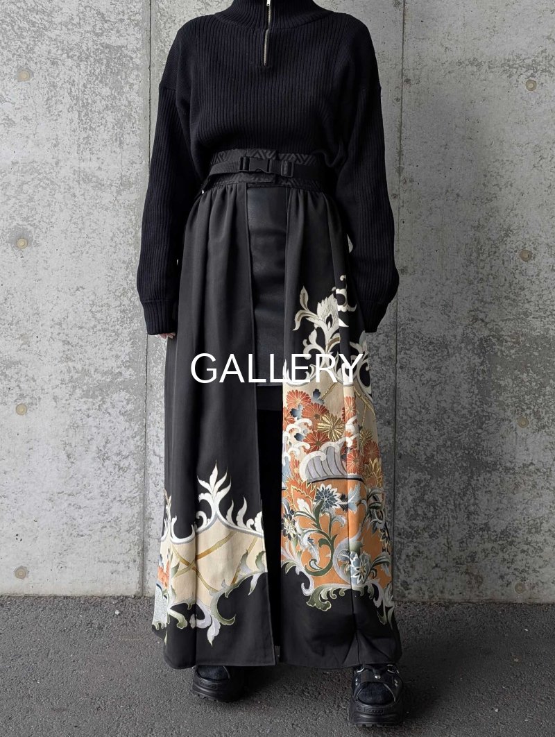 画像1: 【刺繍唐花×波頭×菊】黒留袖オーバースカート (1)