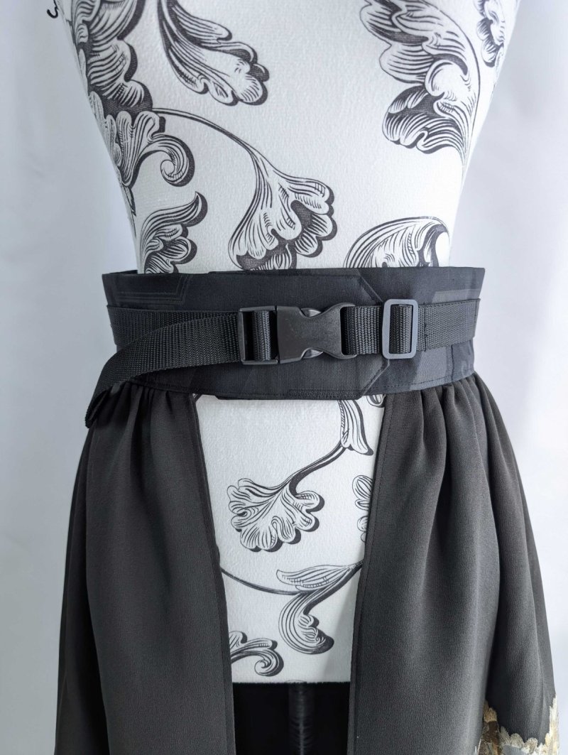 画像10: 【豪華刺繍草花×扇面文】黒留袖オーバースカート (10)