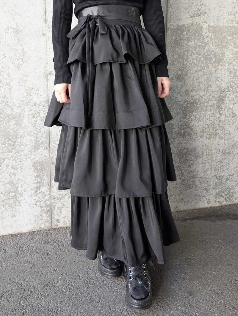 画像15: 【丸に剣花菱】黒紋付フリルティアードラップスカートセットアップ (15)