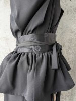 画像10: 【金駒×四季草花】黒留袖フリルラップスカートセットアップ (10)