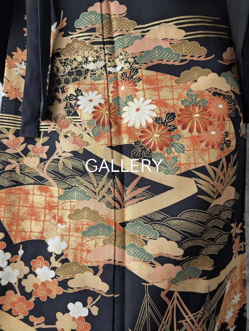 画像18: 【金駒×四季草花】黒留袖フリルラップスカートセットアップ (18)