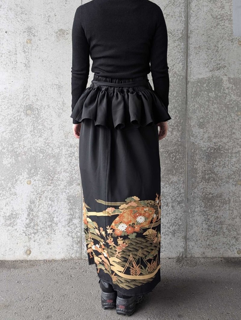画像16: 【金駒×四季草花】黒留袖フリルラップスカートセットアップ (16)