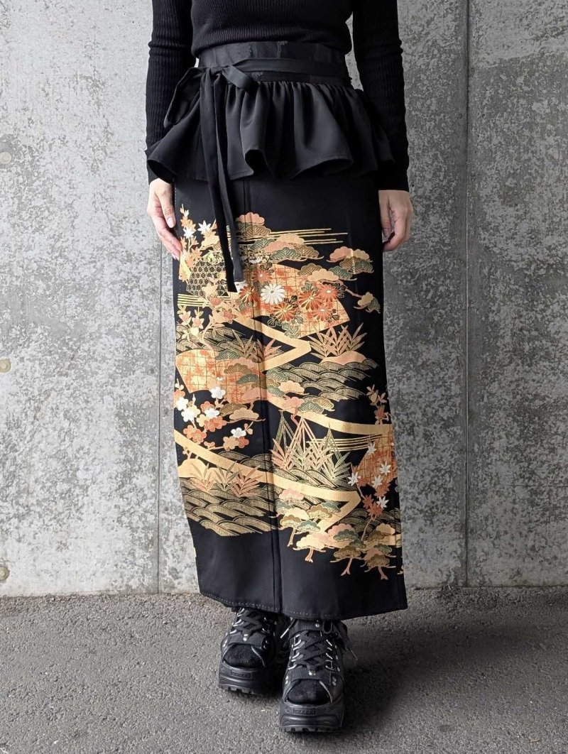 画像15: 【金駒×四季草花】黒留袖フリルラップスカートセットアップ (15)