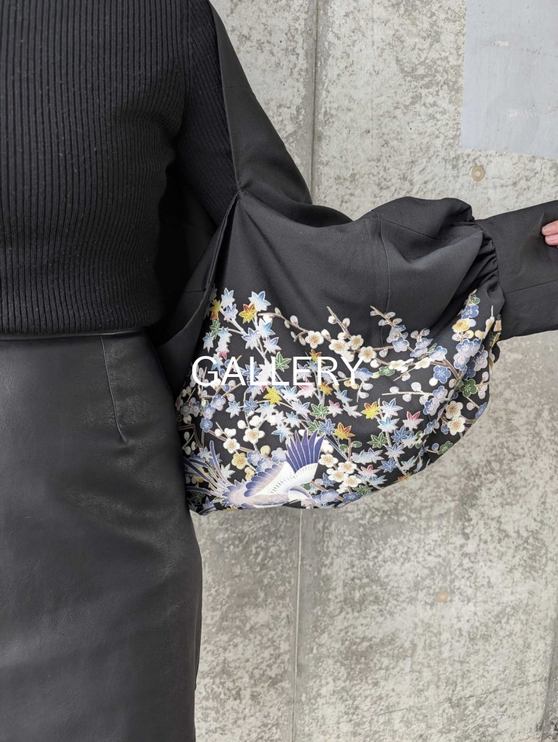 画像7: 【尾長鶏×梅爛漫】落款付き黒留袖マーガレット (7)