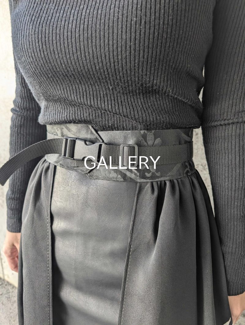 画像9: 【豪華刺繍×孔雀文様】黒留袖オーバースカート (9)