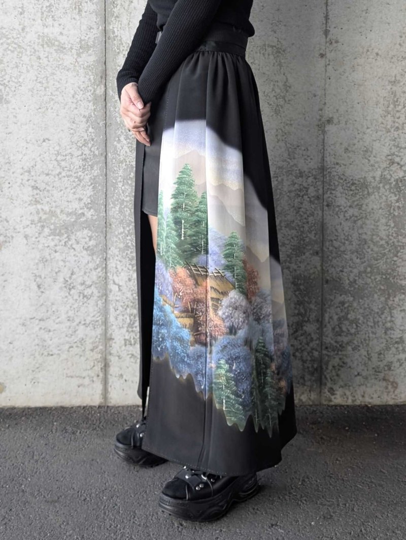 画像5: 【風景画文様】落款付き黒留袖オーバースカート (5)