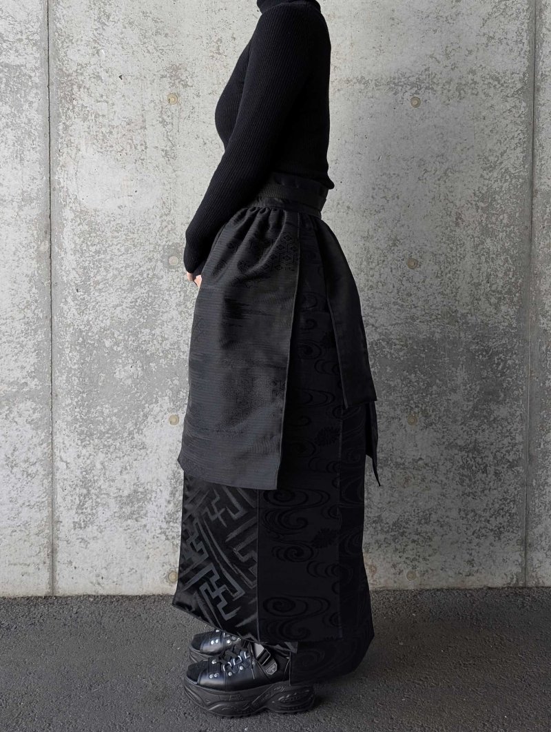 画像4: 【紗綾形地紋×流水】黒帯オーバースカート (4)