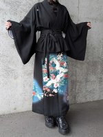 画像4: 【飛鶴×椿】黒留袖フリルラップスカートセットアップ (4)