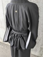 画像12: 【飛鶴×椿】黒留袖フリルラップスカートセットアップ (12)