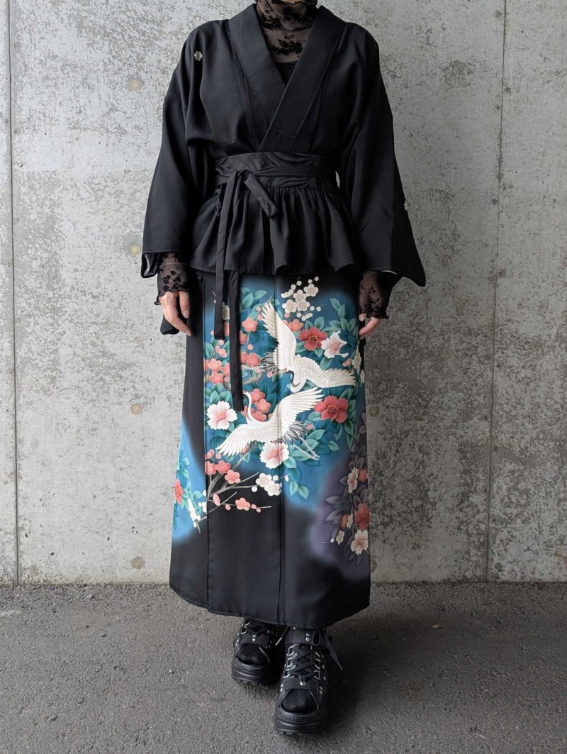 画像1: 【飛鶴×椿】黒留袖フリルラップスカートセットアップ (1)