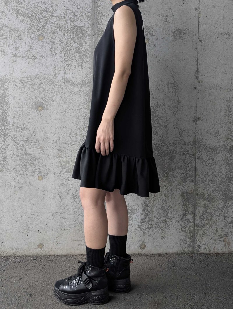 画像15: 【四季草花×丸に剣片喰紋】黒留袖ボレロ＆チョーカーネックドレス (15)