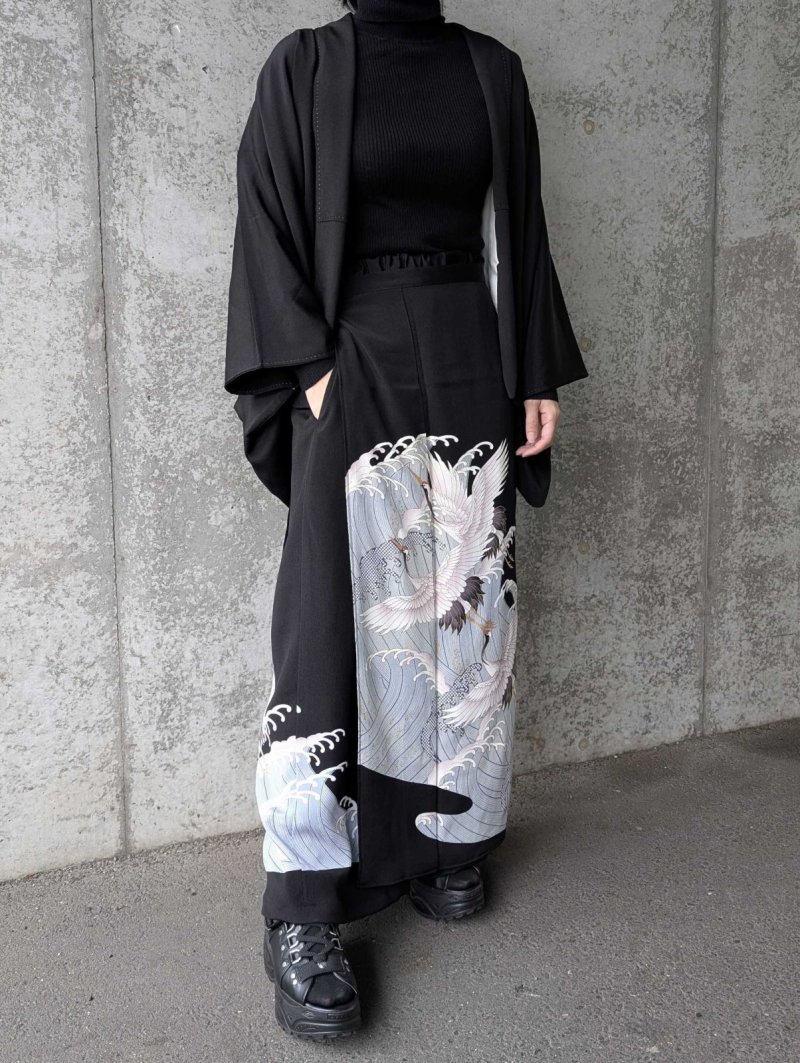 画像1: 【飛鶴×荒波文】黒留袖ワイドラップパンツセットアップ (1)